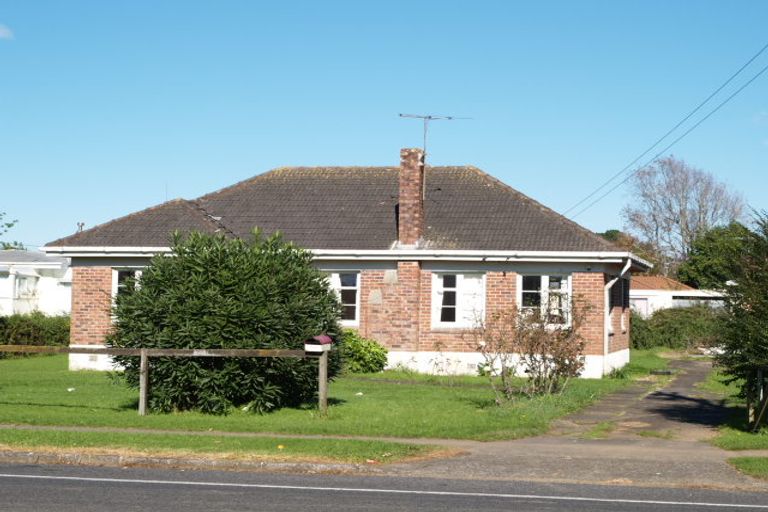 Photo of property in 30 Vine Street, Mangere East, Auckland, 2024