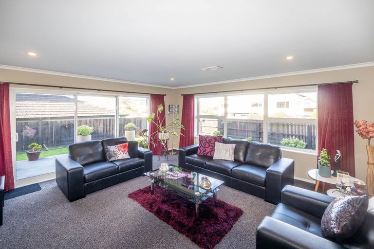 Photo of property in 51 Mauldeth Terrace, Churton Park, Wellington, 6037