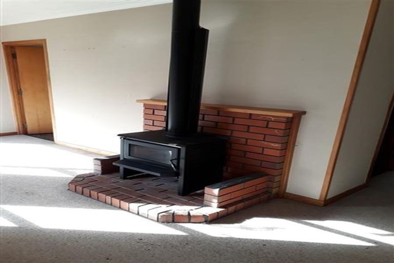 Photo of property in 72 Hurndall Street East, Maungaturoto, 0520