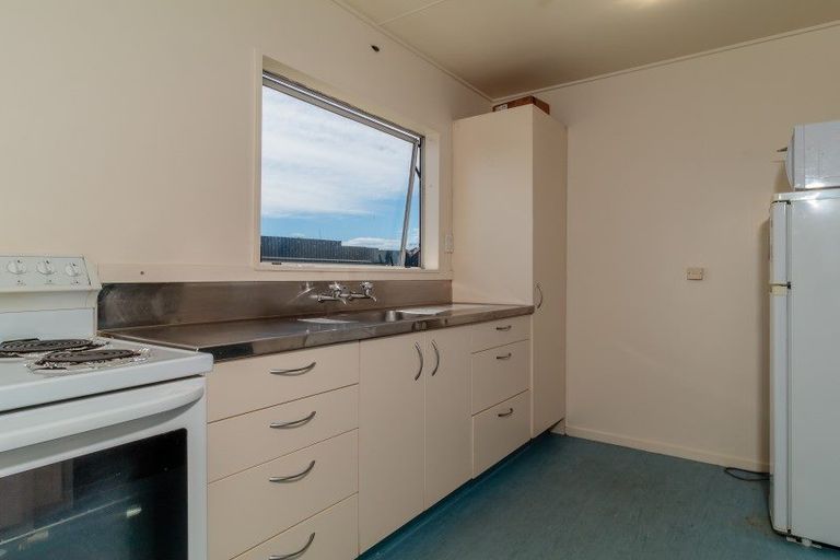 Photo of property in 10a Kilkee Terrace, Flaxmere, Hastings, 4120