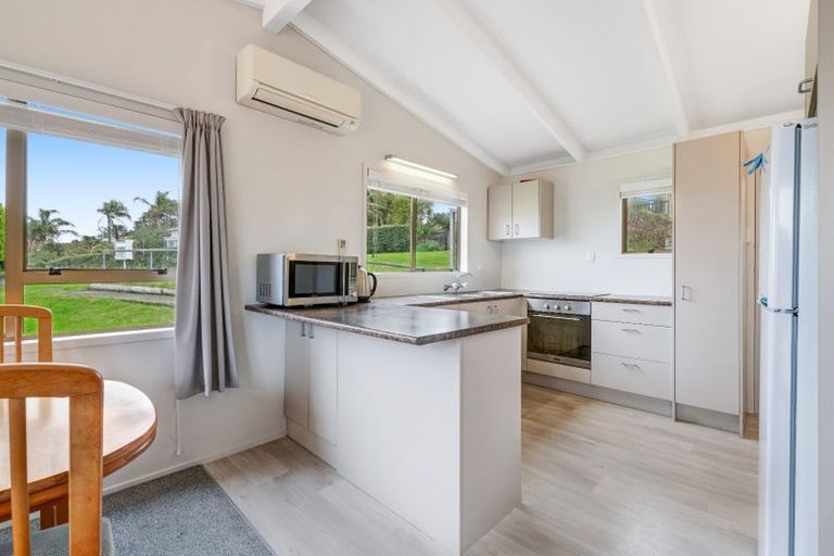 Photo of property in 4 Fidelis Avenue, Snells Beach, 0920