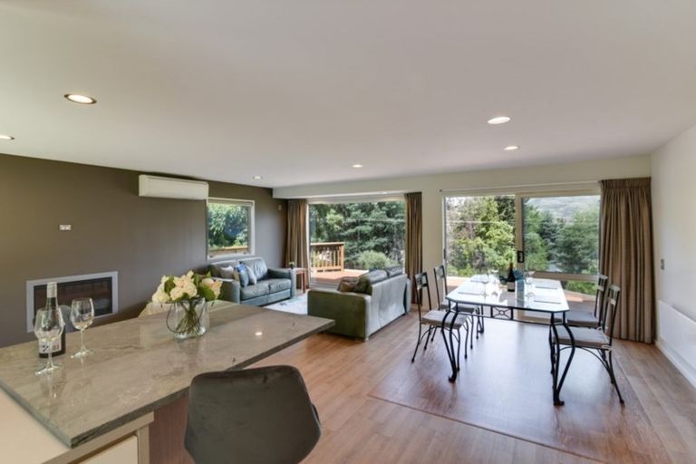 Photo of property in 1 Arawata Terrace, Fernhill, Queenstown, 9300