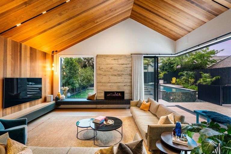 Photo of property in 33 Hanene Street, Saint Heliers, Auckland, 1071