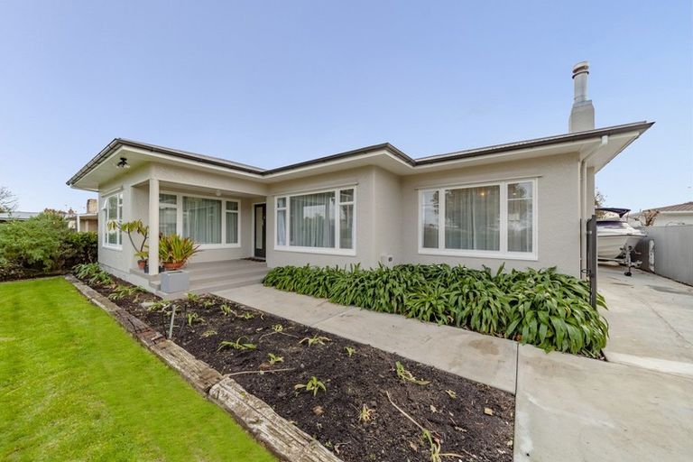 Photo of property in 39 Flanders Avenue, Onekawa, Napier, 4110
