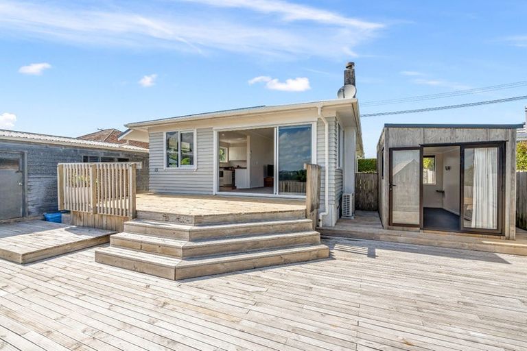 Photo of property in 52 Handforth Street, Onerahi, Whangarei, 0110