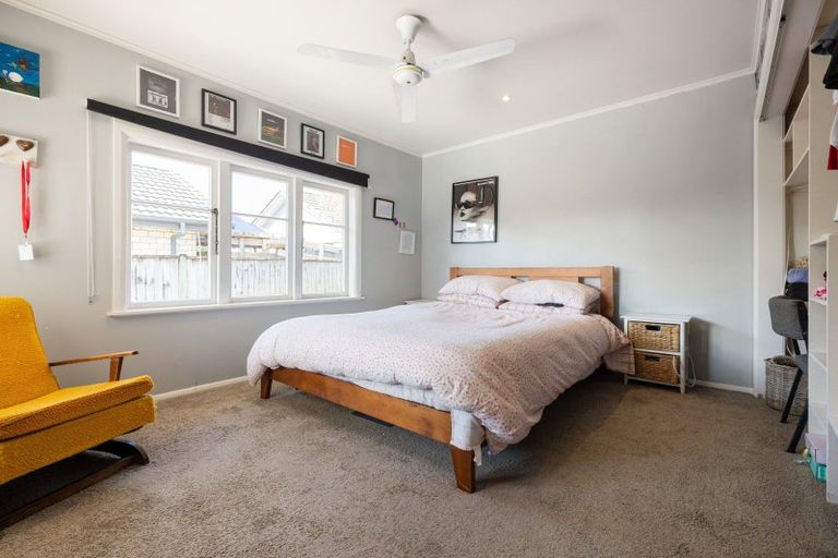 Photo of property in 72 Enderley Avenue, Enderley, Hamilton, 3214