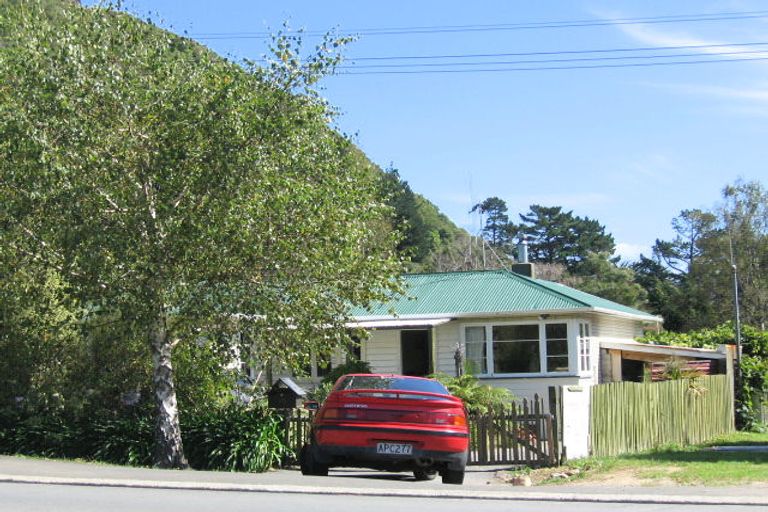 Photo of property in 20 Maymorn Road, Te Marua, Upper Hutt, 5018