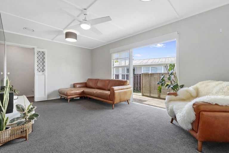 Photo of property in 6 Hazelwood Avenue, Dinsdale, Hamilton, 3204