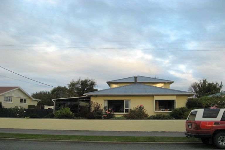 Photo of property in 15 Dalmeny Street, Oamaru North, Oamaru, 9400