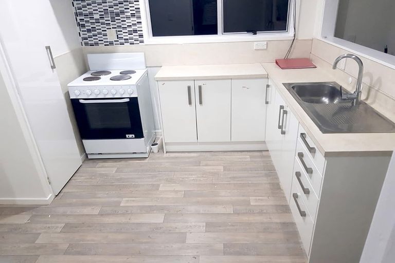 Photo of property in 1/102 Settlement Road, Papakura, 2110