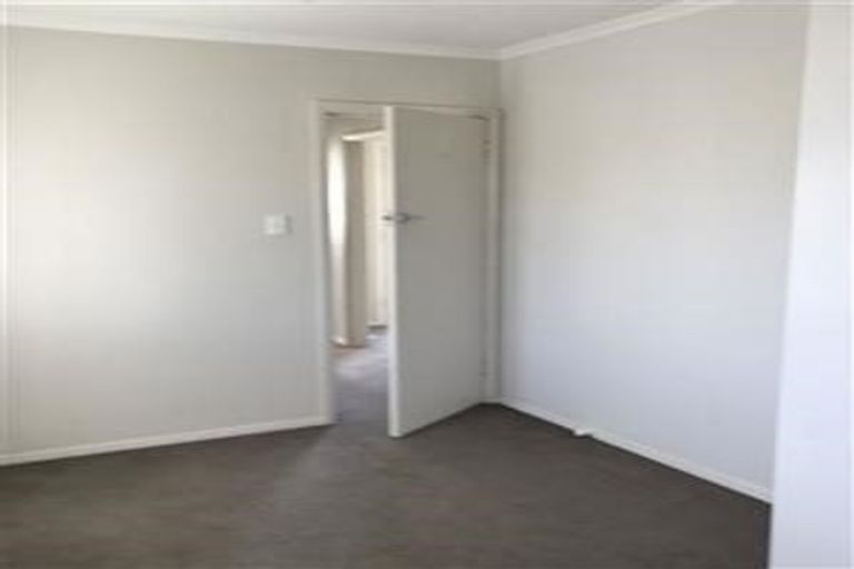 Photo of property in 2 Rutland Street, Levin, 5510