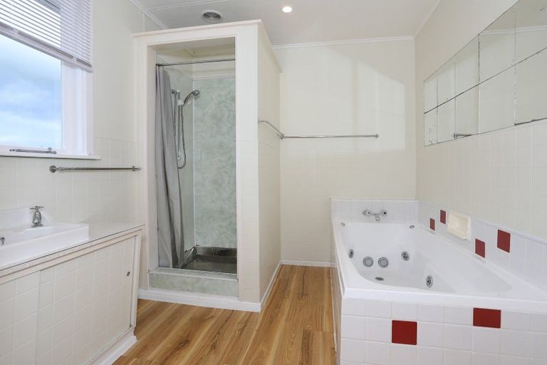 Photo of property in 35 Morris Street, Marton, 4710