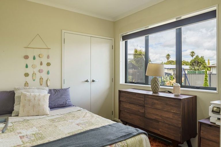 Photo of property in 15 Lorne Crescent, Flaxmere, Hastings, 4120