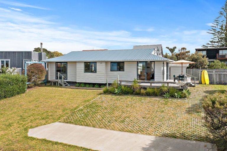 Photo of property in 11 Kitty Frazer Lane, Omaha, 0986