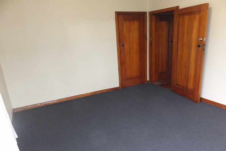 Photo of property in 23 Ilam Road, Upper Riccarton, Christchurch, 8041