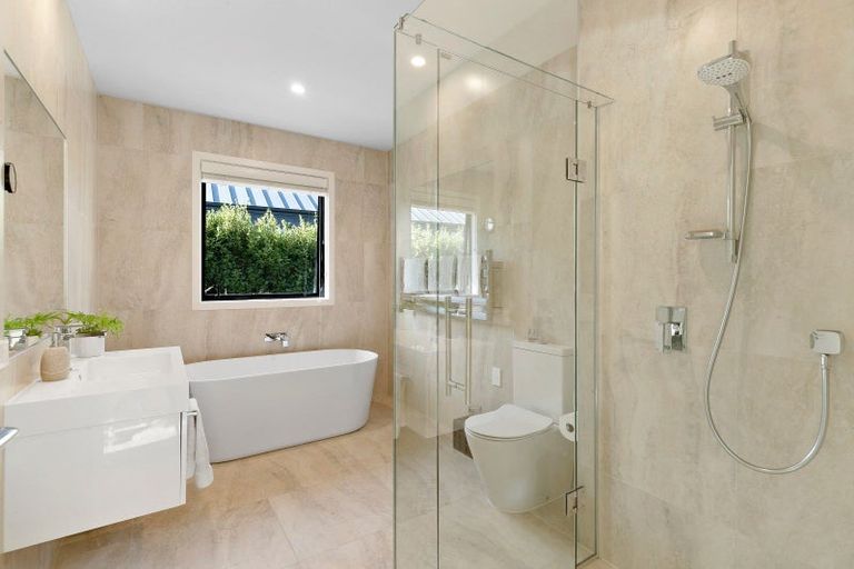 Photo of property in 5 Ellesmere Avenue, Jacks Point, Queenstown, 9371