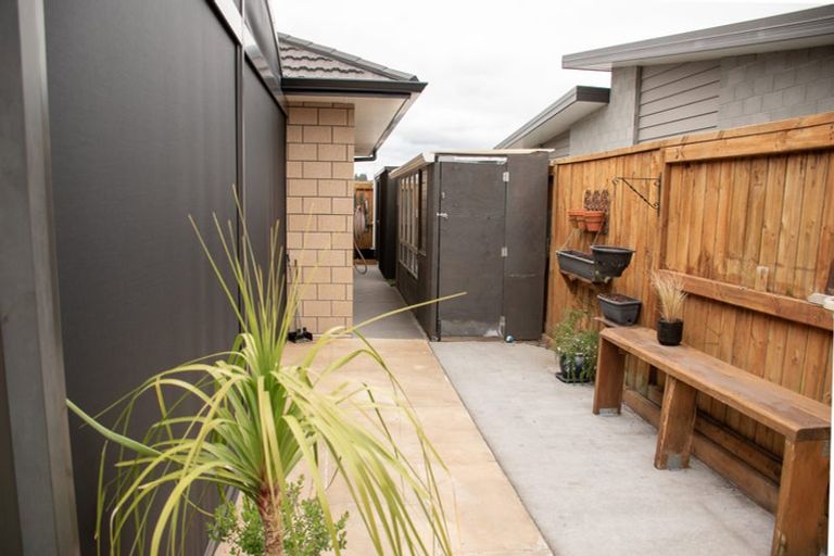 Photo of property in 130 Penetaka Heights, Pyes Pa, Tauranga, 3112