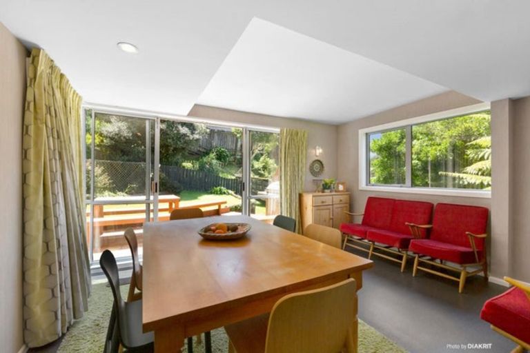 Photo of property in 4 Dormar Place, Churton Park, Wellington, 6037