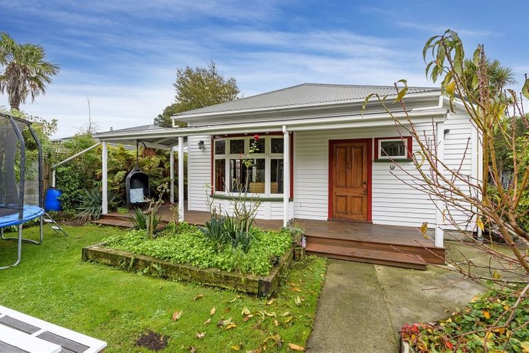 Photo of property in 28 Wyon Street, Linwood, Christchurch, 8062