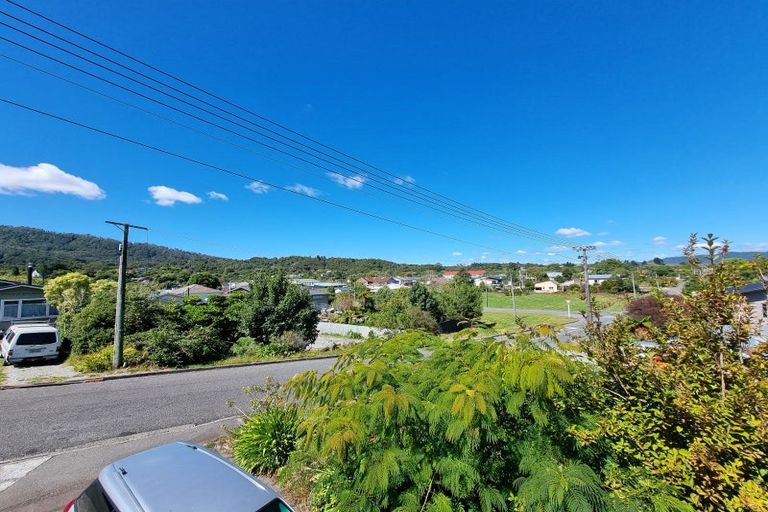 Photo of property in 63 Ranfurly Street, Runanga, 7803