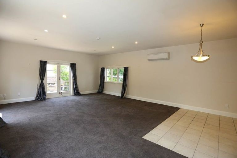 Photo of property in 184 Springfield Road, St Albans, Christchurch, 8014