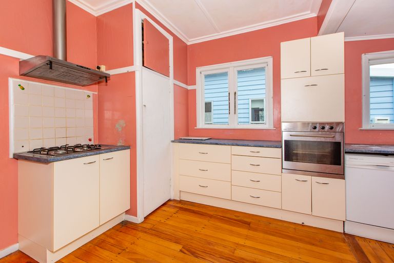 Photo of property in 4 Seddon Street, Te Aroha, 3320