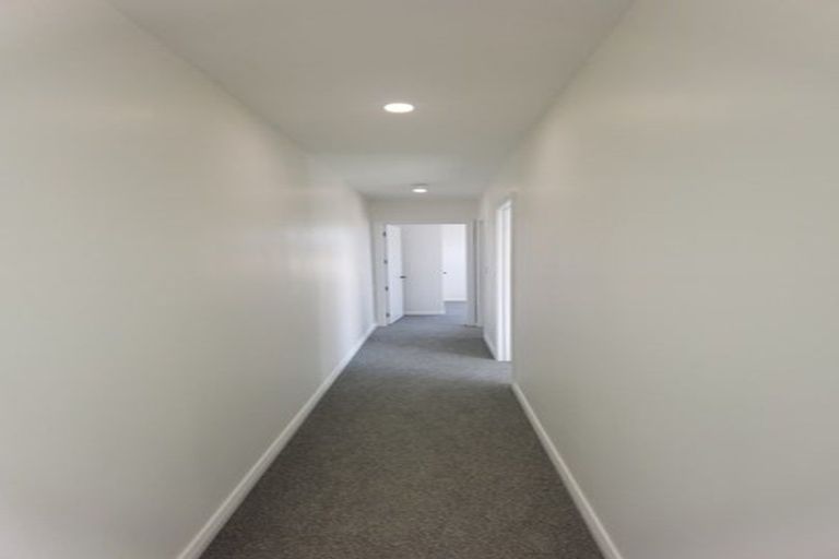 Photo of property in 32 Yellow Pear Lane, Karaka, 2578