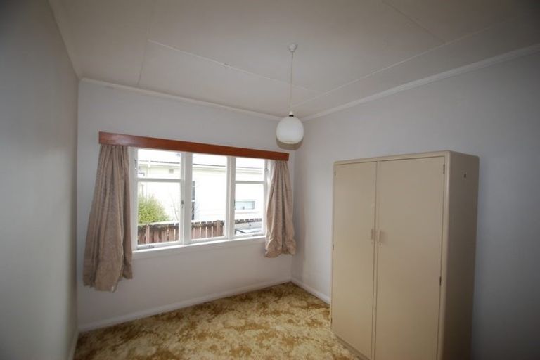 Photo of property in 14 Palm Grove, Berhampore, Wellington, 6023