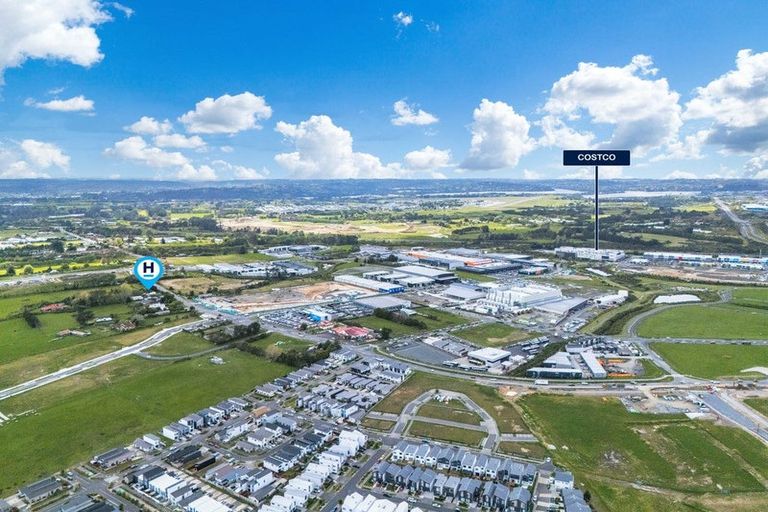 Photo of property in 122 Fred Taylor Drive, Westgate, Auckland, 0814