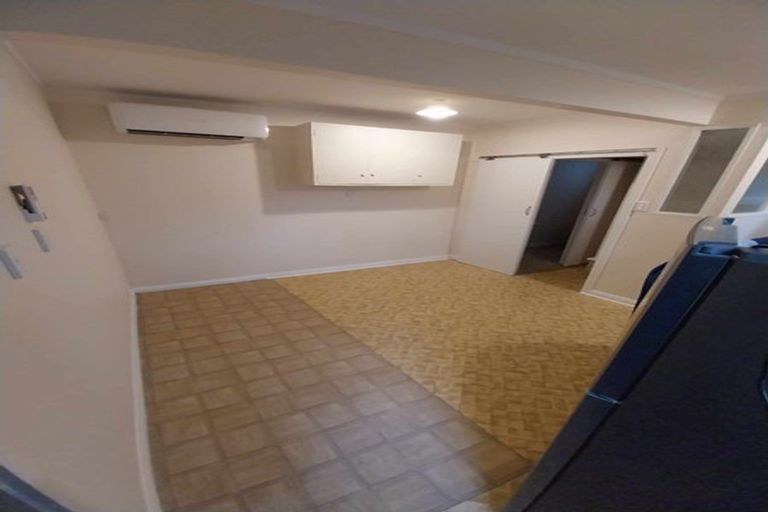 Photo of property in 68 Raroa Road, Kelburn, Wellington, 6012