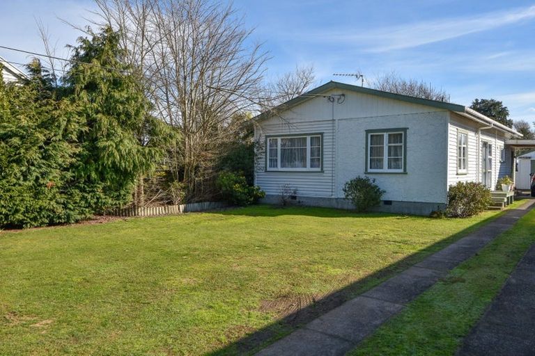 Photo of property in 259 High Street North, Carterton, 5713