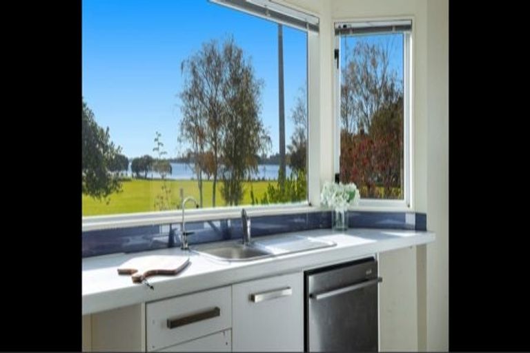 Photo of property in 34 Eleventh Avenue, Tauranga, 3110