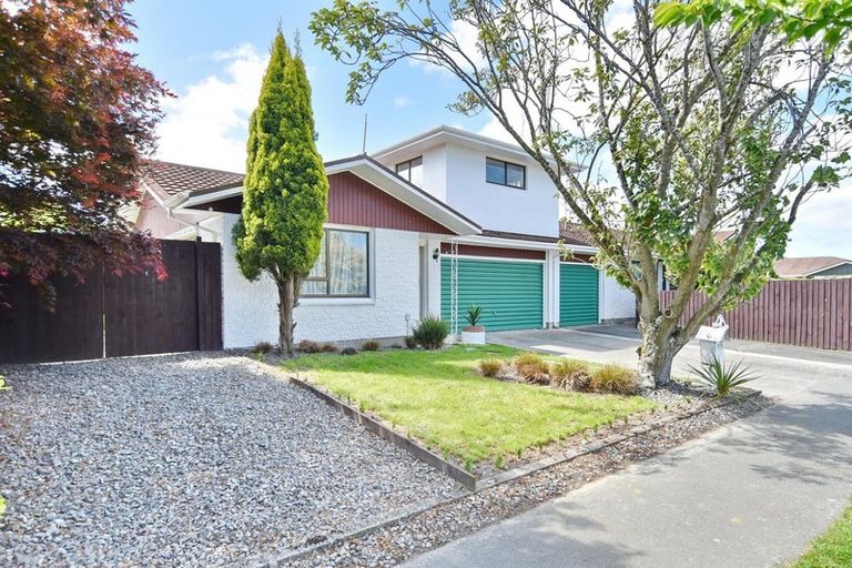 Photo of property in 1/1 Rosedale Place, Avonhead, Christchurch, 8042