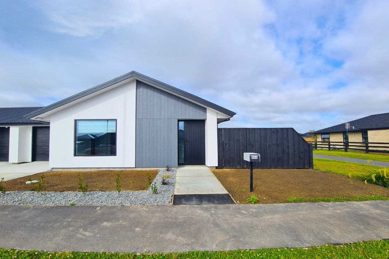 Photo of property in 98a Avanda Avenue, Rolleston, 7615