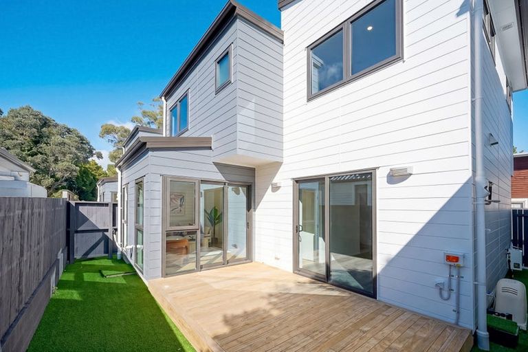Photo of property in 334c Swanson Road, Ranui, Auckland, 0612