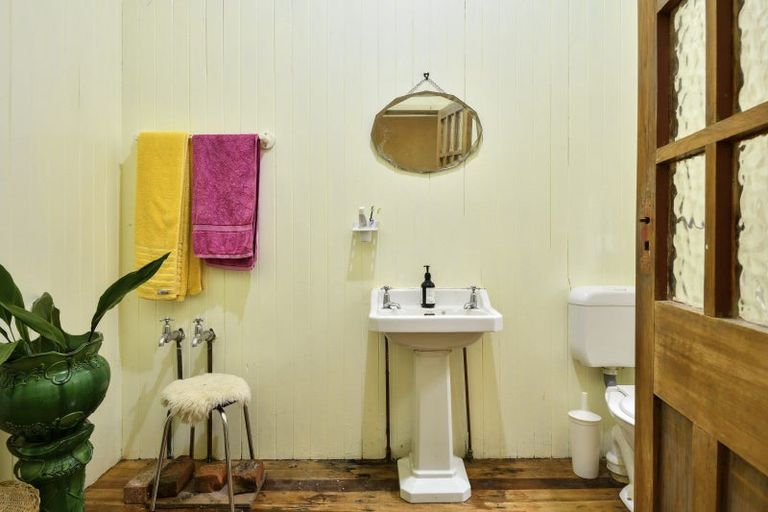 Photo of property in 22 Phillips Road, Motu, Te Karaka, 4092