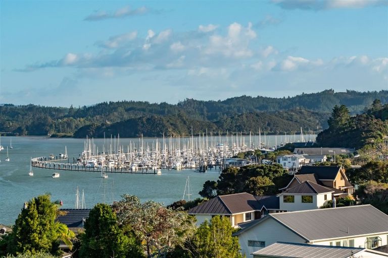 Photo of property in 5 Deeming Road, Okiato, Russell, 0272