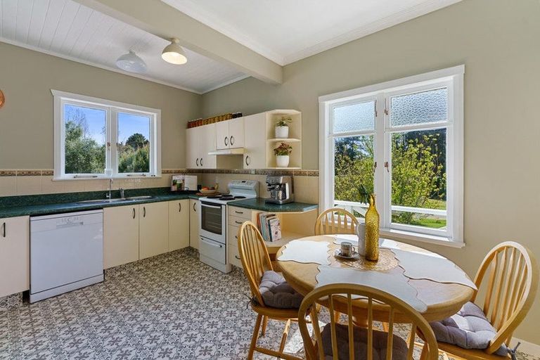 Photo of property in 31 Otaihanga Road, Otaihanga, Paraparaumu, 5036