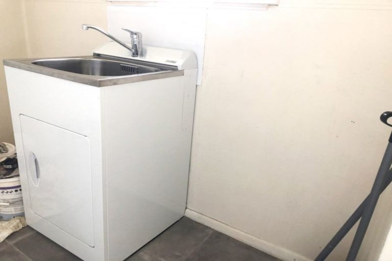 Photo of property in 47 Winchester Street, Levin, 5510