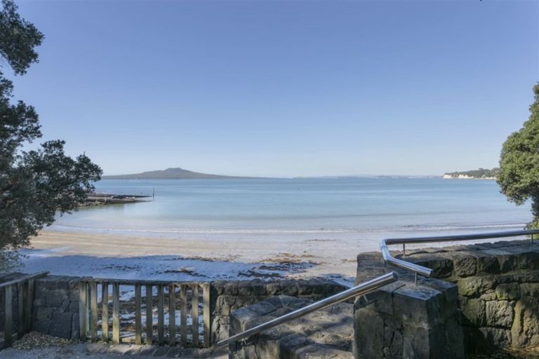 Photo of property in 5d/173 Hurstmere Road, Takapuna, Auckland, 0622