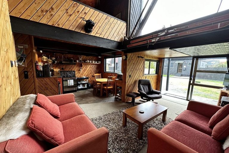 Photo of property in 9 Totara Street, Ohakune, 4625