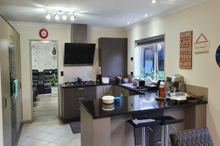 Photo of property in 76b Rathmar Drive, Manurewa, Auckland, 2105