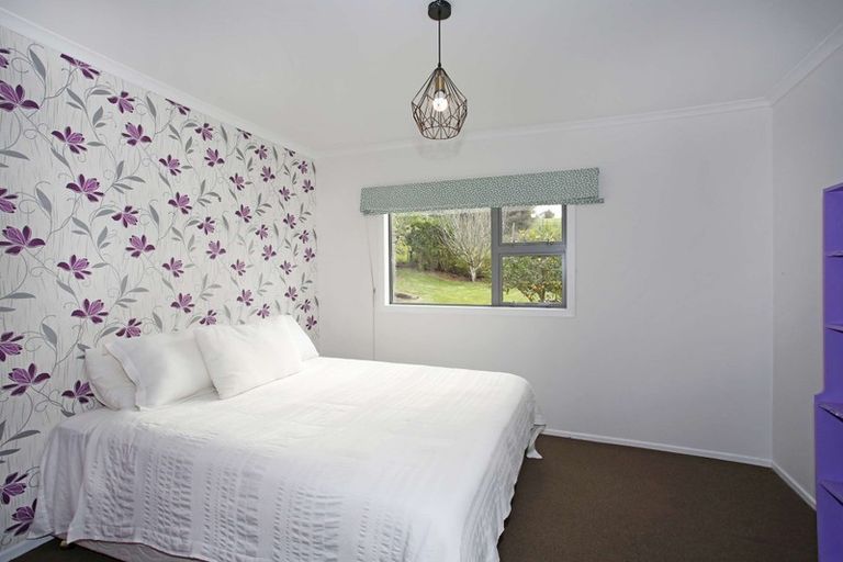 Photo of property in 332a Karaka Road, Karaka, Drury, 2578