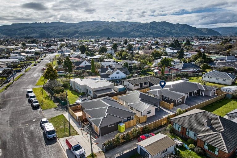 Photo of property in 15c Melrose Street, Wallaceville, Upper Hutt, 5018