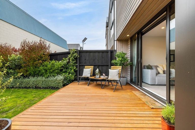 Photo of property in 11/129 Sherborne Street, St Albans, Christchurch, 8014