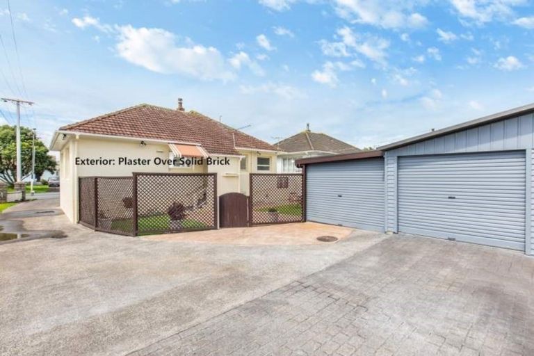 Photo of property in 137 Gills Road, Half Moon Bay, Auckland, 2014