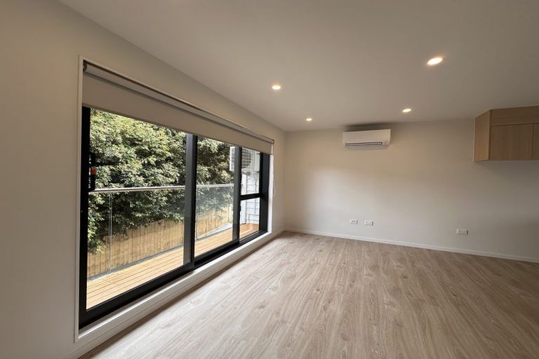 Photo of property in 2/205 Sunnynook Road, Wairau Valley, Auckland, 0627