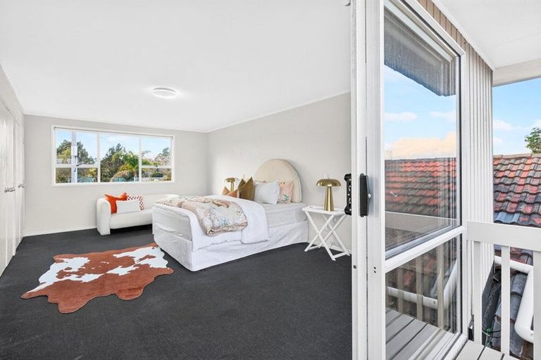 Photo of property in 5 Bittern Place, Henderson, Auckland, 0610