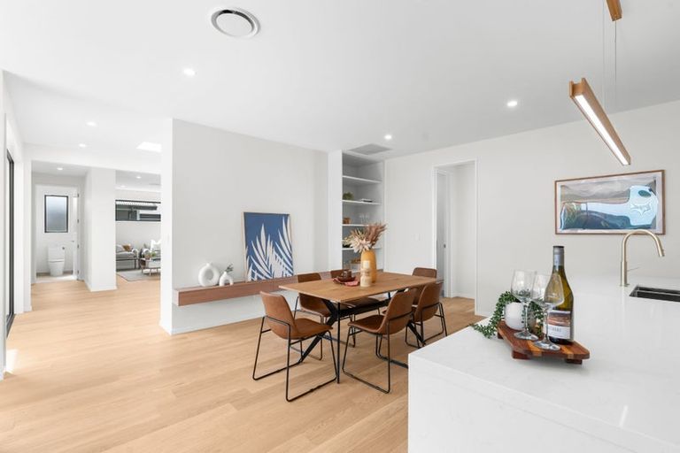 Photo of property in 10 Ferbane Way, Halswell, Christchurch, 8025