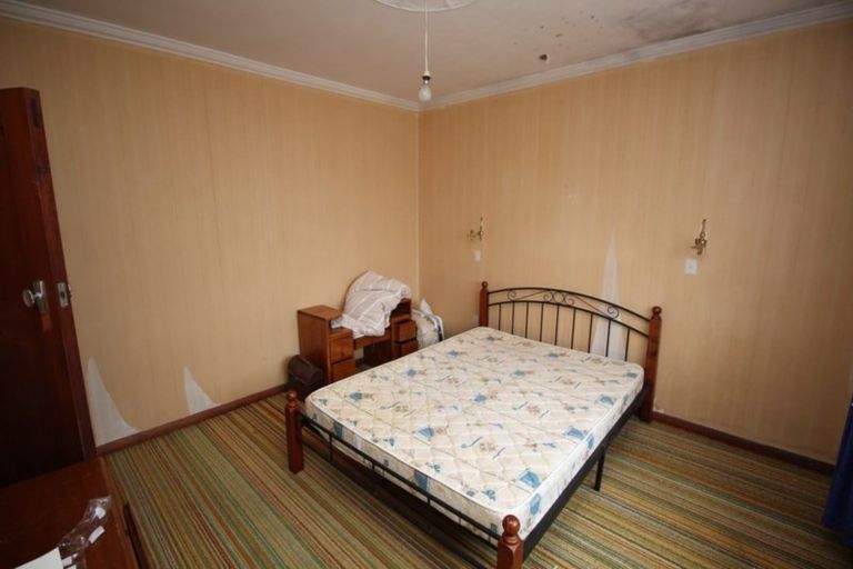 Photo of property in 69 Bridge Street, Bulls, 4818